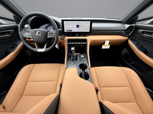 Used 2026 Lexus IS 350 F Sport RWD image 19