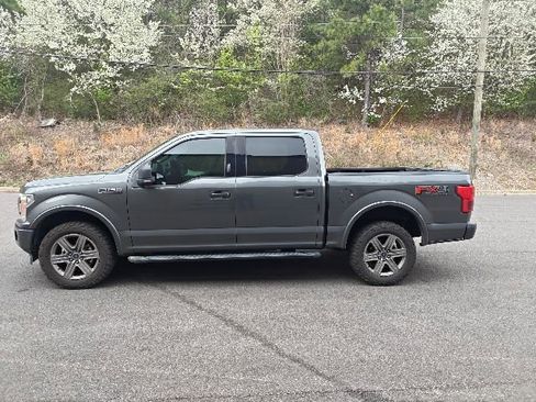 Used 2019 Ford F150 XLT w/ Equipment Group 302A Luxury image 5