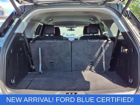 Certified 2024 Ford Explorer XLT w/ Equipment Group 202A AWD/4WD image 21