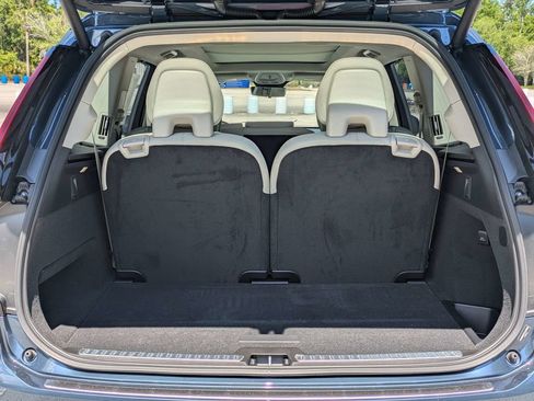 New 2026 Volvo XC90 B6 Ultra w/ Protection Package Premier AWD/4WD image 13
