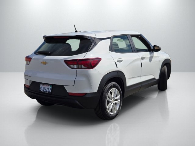 Used 2021 Chevrolet TrailBlazer LS FWD image 4
