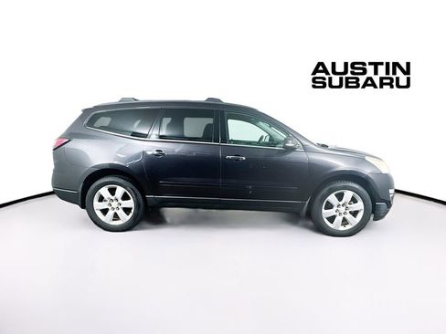 Used 2016 Chevrolet Traverse LT w/ Style and Technology Package image 6
