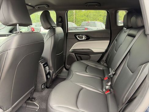 New 2026 Jeep Compass Limited AWD/4WD image 28