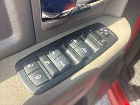 Used 2011 RAM 1500 Big Horn AWD/4WD image 18