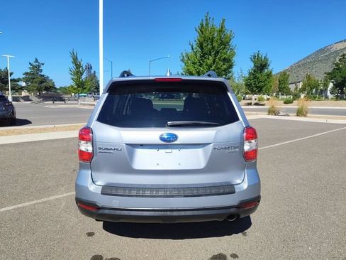 Used 2016 Subaru Forester 2.5i Limited w/ Popular Package #2 AWD/4WD image 4