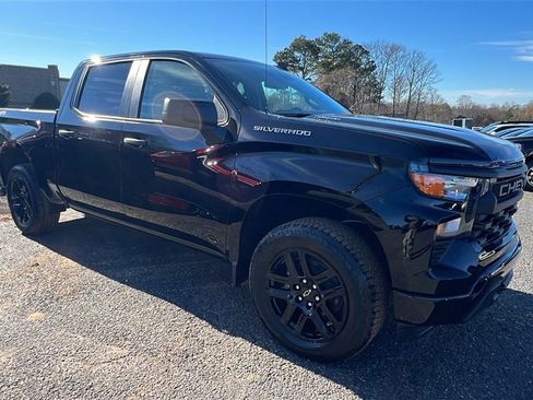 New 2026 Chevrolet Silverado 1500 Custom image 3