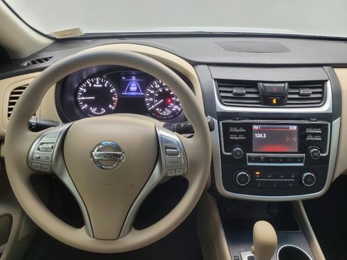 Used 2017 Nissan Altima 2.5 S w/ Power Driver Seat Package image 22