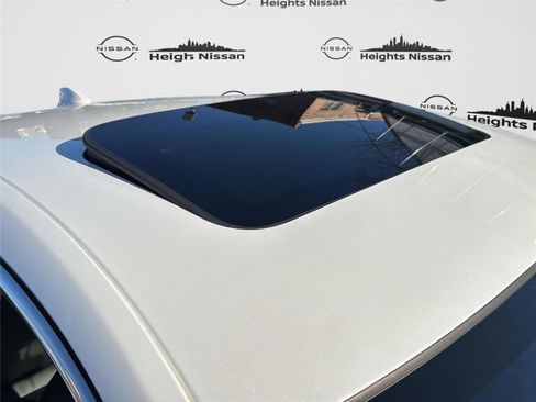 Used 2018 Honda Accord EX-L image 11