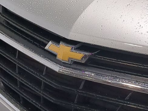 Used 2019 Chevrolet Equinox LT w/ Driver Convenience Package AWD/4WD image 15