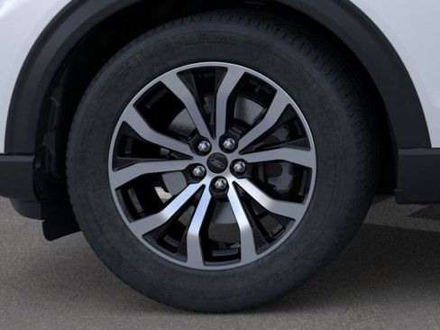 Used 2026 Ford Explorer ST-Line image 19