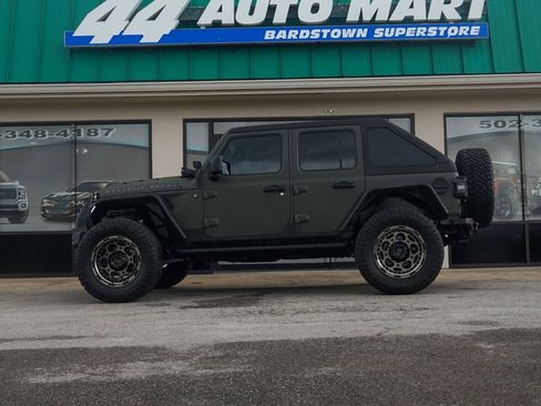 Used 2019 Jeep Wrangler Unlimited Rubicon AWD/4WD image 5