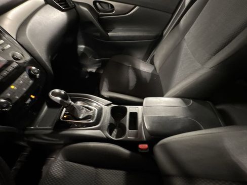 Used 2018 Nissan Rogue Sport S w/ S Appearance Package image 27