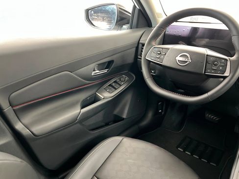 New 2026 Nissan Sentra SR w/ SR Premium Package image 11