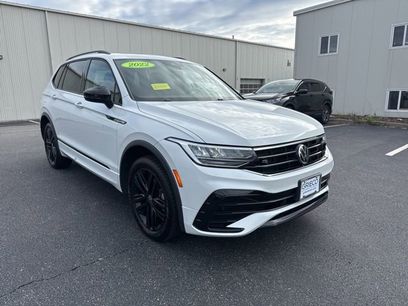 Used 2022 Volkswagen Tiguan SE R-Line