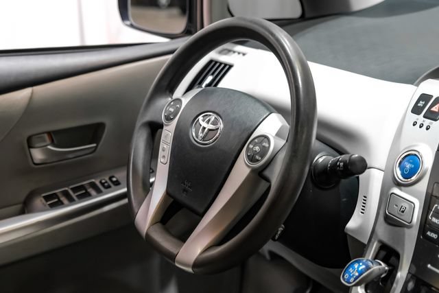 Used 2013 Toyota Prius V Three FWD image 18