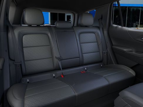 New 2026 Chevrolet Equinox LT w/ Convenience Package II image 41