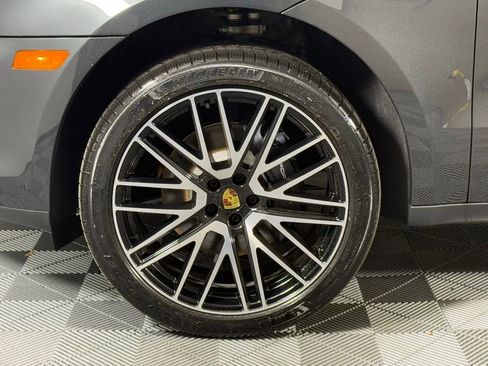 New 2026 Porsche Macan image 11
