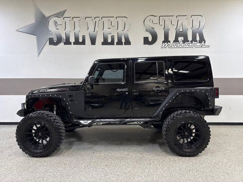 Used 2015 Jeep Wrangler Unlimited Rubicon image 82
