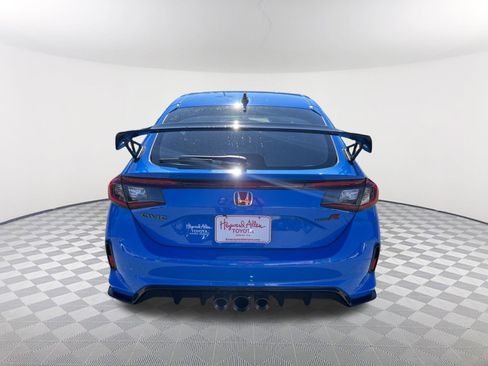 Used 2025 Honda Civic Type R image 15