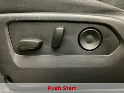 Used 2023 Chevrolet Silverado 1500 RST image 17