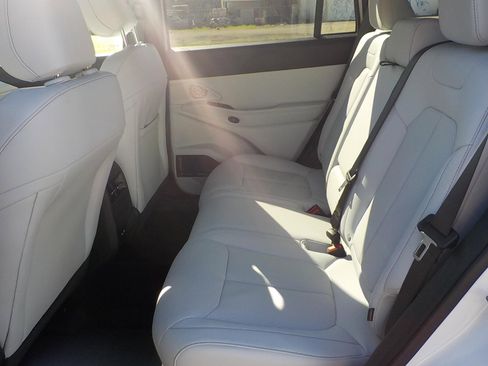 New 2026 Jeep Cherokee Limited image 14