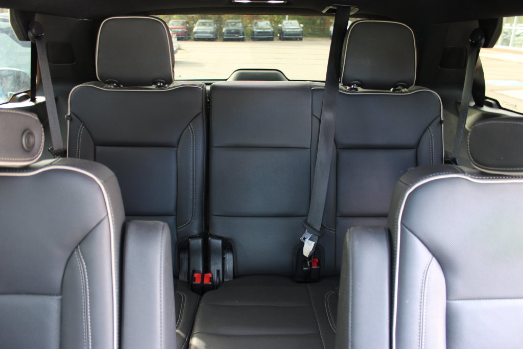 Used 2022 Chevrolet Tahoe Premier AWD/4WD image 41