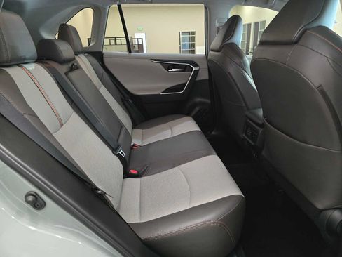 Used 2019 Toyota RAV4 Adventure w/ Cold Weather Package AWD/4WD image 25