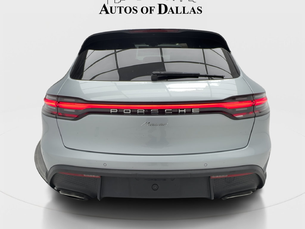 Used 2022 Porsche Macan AWD/4WD image 10