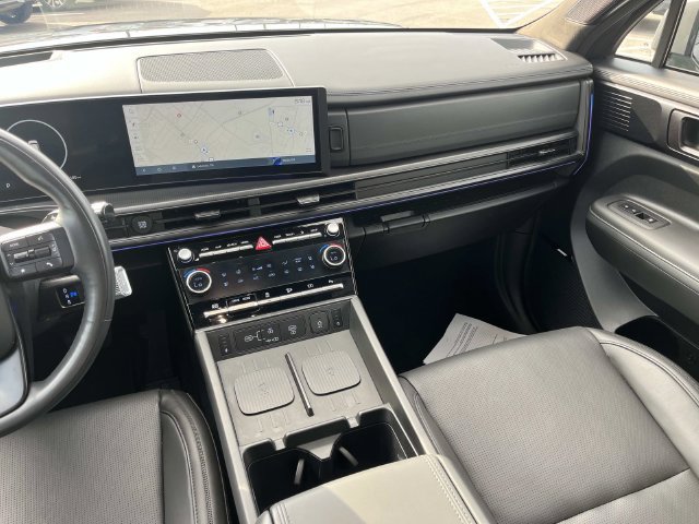 Certified 2025 Hyundai Santa Fe Calligraphy FWD image 15