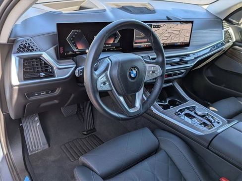 Used 2026 BMW X7 xDrive40i AWD/4WD image 10