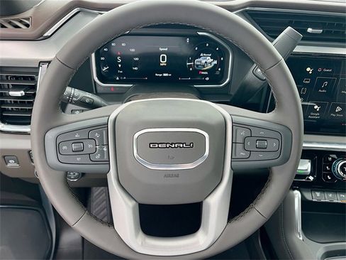 New 2026 GMC Sierra 2500 Denali w/ Denali Reserve Package image 7