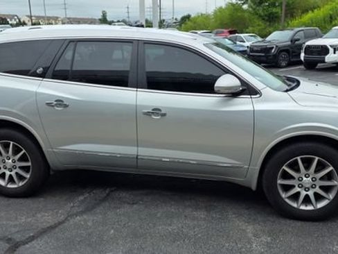 Used 2016 Buick Enclave Leather AWD/4WD image 6
