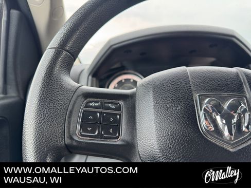 Used 2018 RAM 1500 Express w/ Express Value Package AWD/4WD image 16
