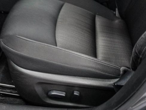 Used 2024 Nissan Altima 2.5 SV image 13