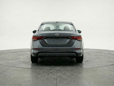 Used 2025 Nissan Sentra SV image 7