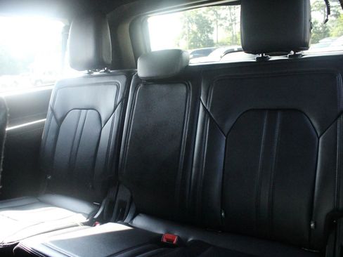 Used 2021 Ford Expedition Max Limited image 13