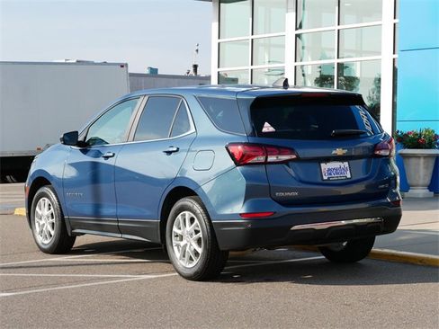 Certified 2024 Chevrolet Equinox LT image 5