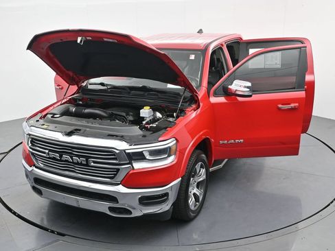 Used 2022 RAM 1500 Laramie AWD/4WD image 40