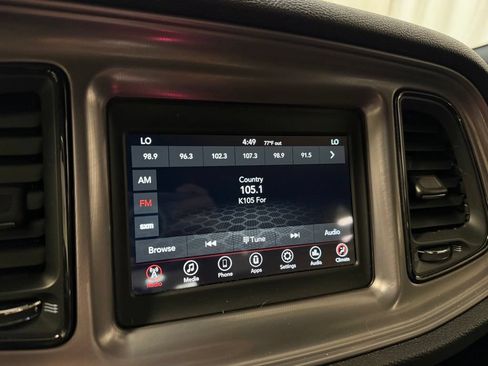 Used 2023 Dodge Challenger SXT RWD image 10