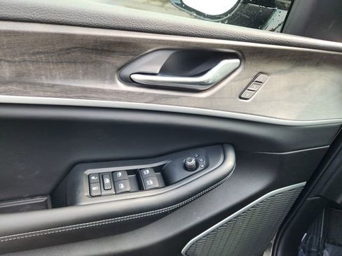 New 2026 Jeep Grand Cherokee L Limited AWD/4WD image 11