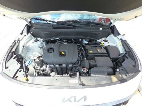 Used 2026 Kia Seltos LX FWD image 26