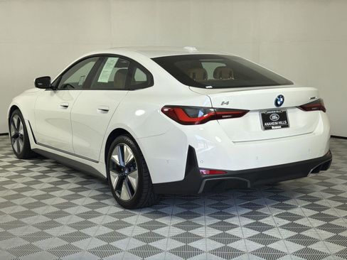 Used 2023 BMW i4 eDrive35 image 3