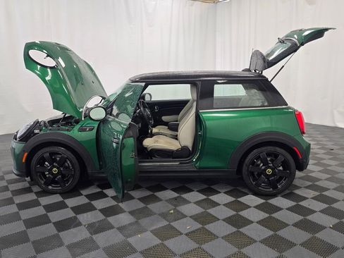 Used 2023 MINI Cooper SE image 11