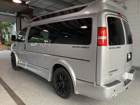 New 2026 Chevrolet Express 2500 w/ Driver Convenience Package RWD image 5