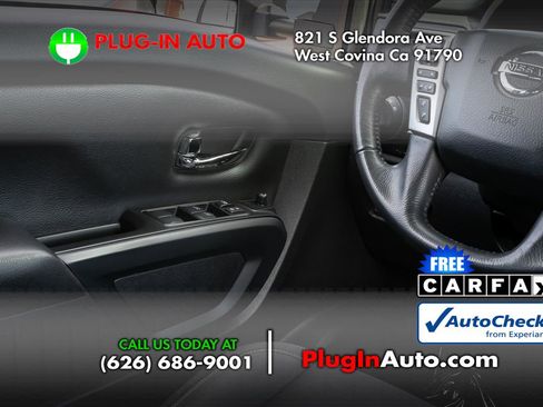 Used 2019 Nissan Titan SV w/ SV Convenience Package image 14