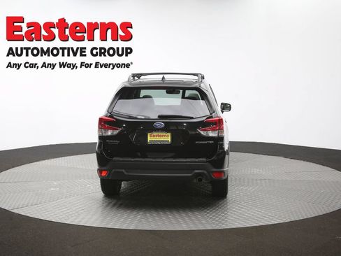 Used 2021 Subaru Forester Limited AWD/4WD image 40