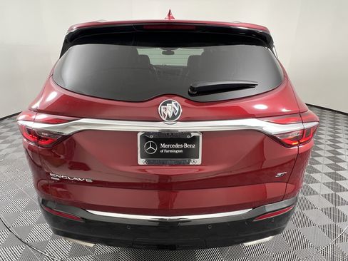 Used 2020 Buick Enclave Essence w/ Sport Touring Edition image 11