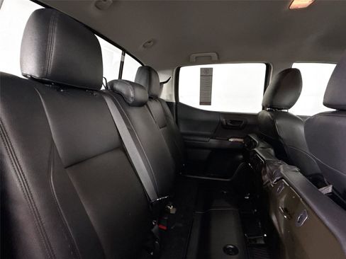 Certified 2022 Toyota Tacoma SR5 w/ Trail Edition image 34