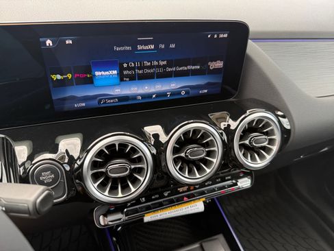 Used 2026 Mercedes-Benz GLA 250 4MATIC image 16