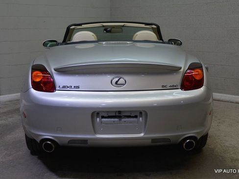 Used 2004 Lexus SC 430 Convertible image 10